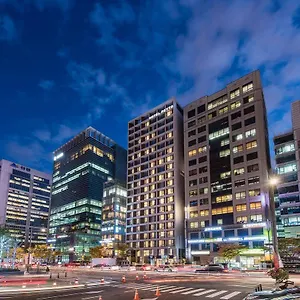 3* 酒店 三成佩托酒店